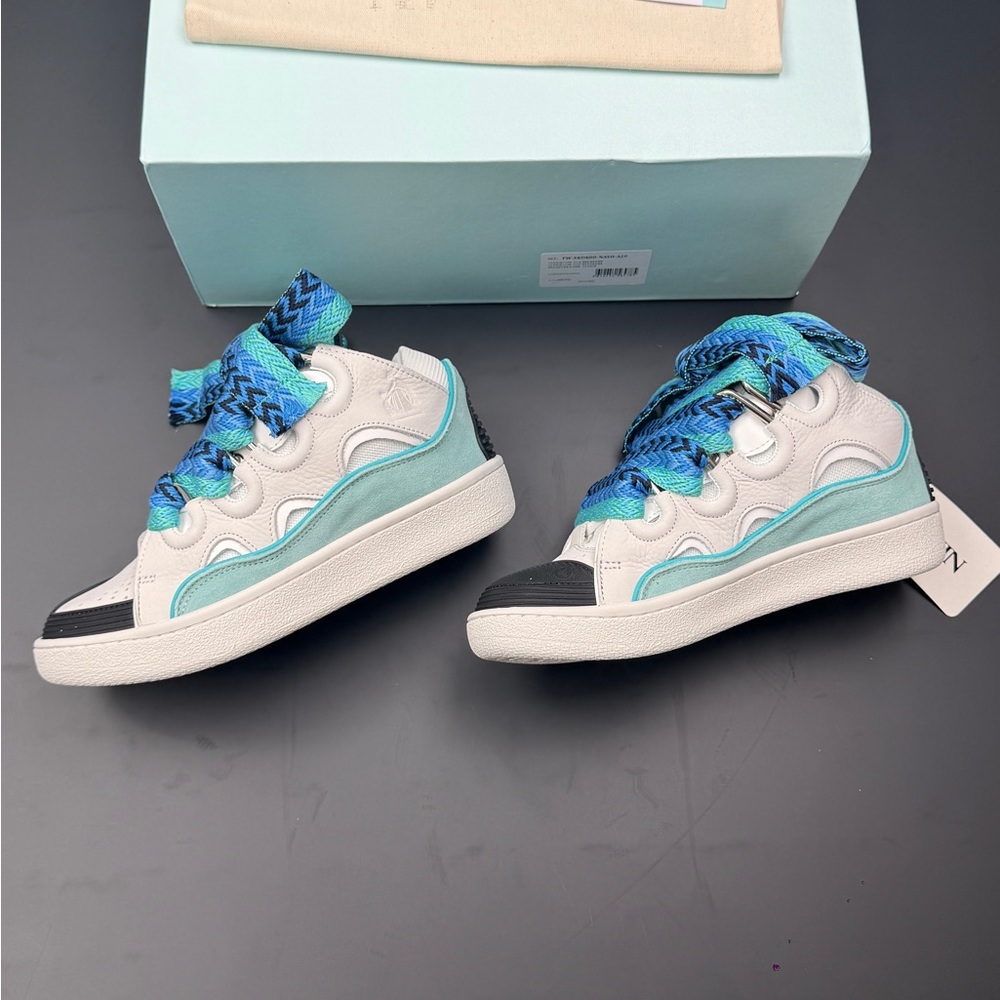 Women’s Low-Top Sneakers with Blue & Teal Braided Laces - Picture 7 of 10